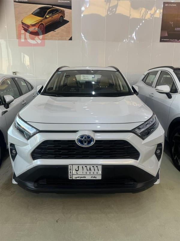 Toyota for sale in Iraq